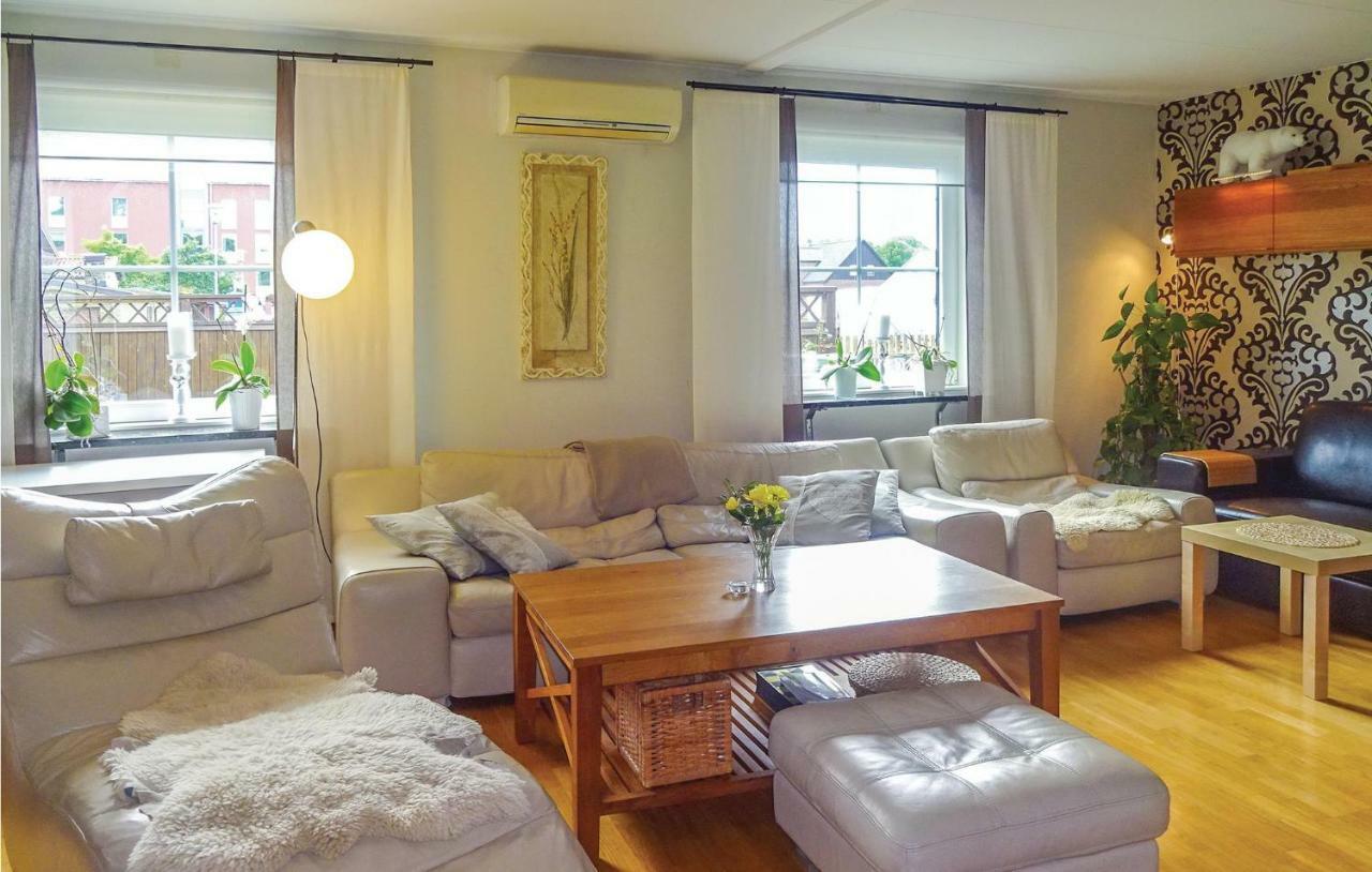 4 Bedroom Lovely Home In Hoeganaes Exterior foto