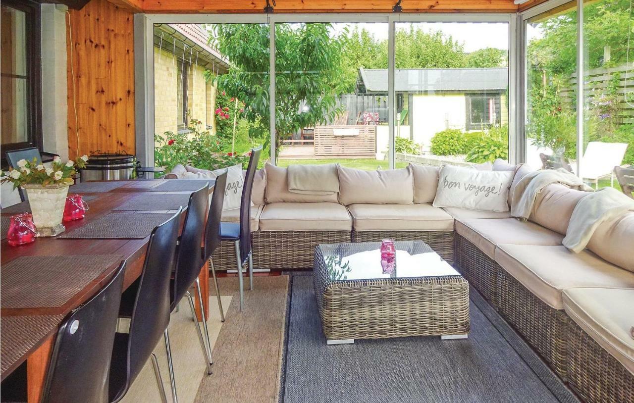 4 Bedroom Lovely Home In Hoeganaes Exterior foto